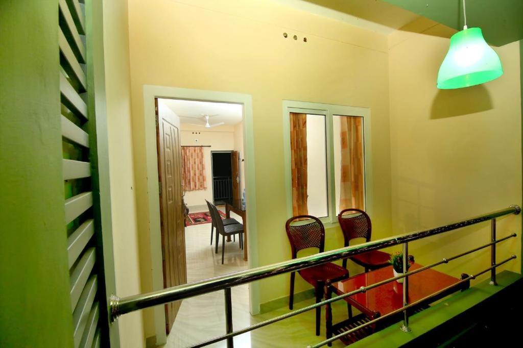 Loyal Residency Sultan Bathery Exterior foto